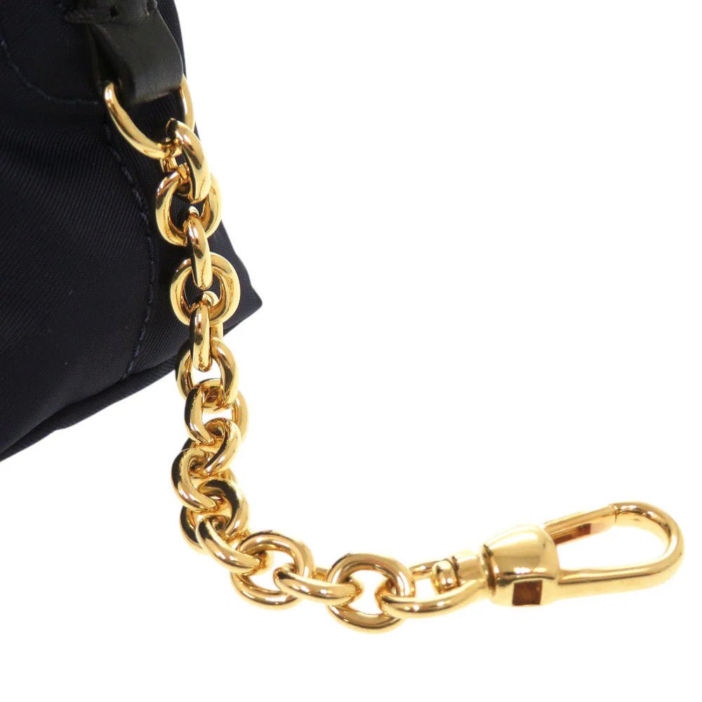 BURBERRY - Cosmetics Pouch – Nylon – Designed by Christopher Bailey – 2018 – 100% Authentic Pre - Owned - LLUXE.CA