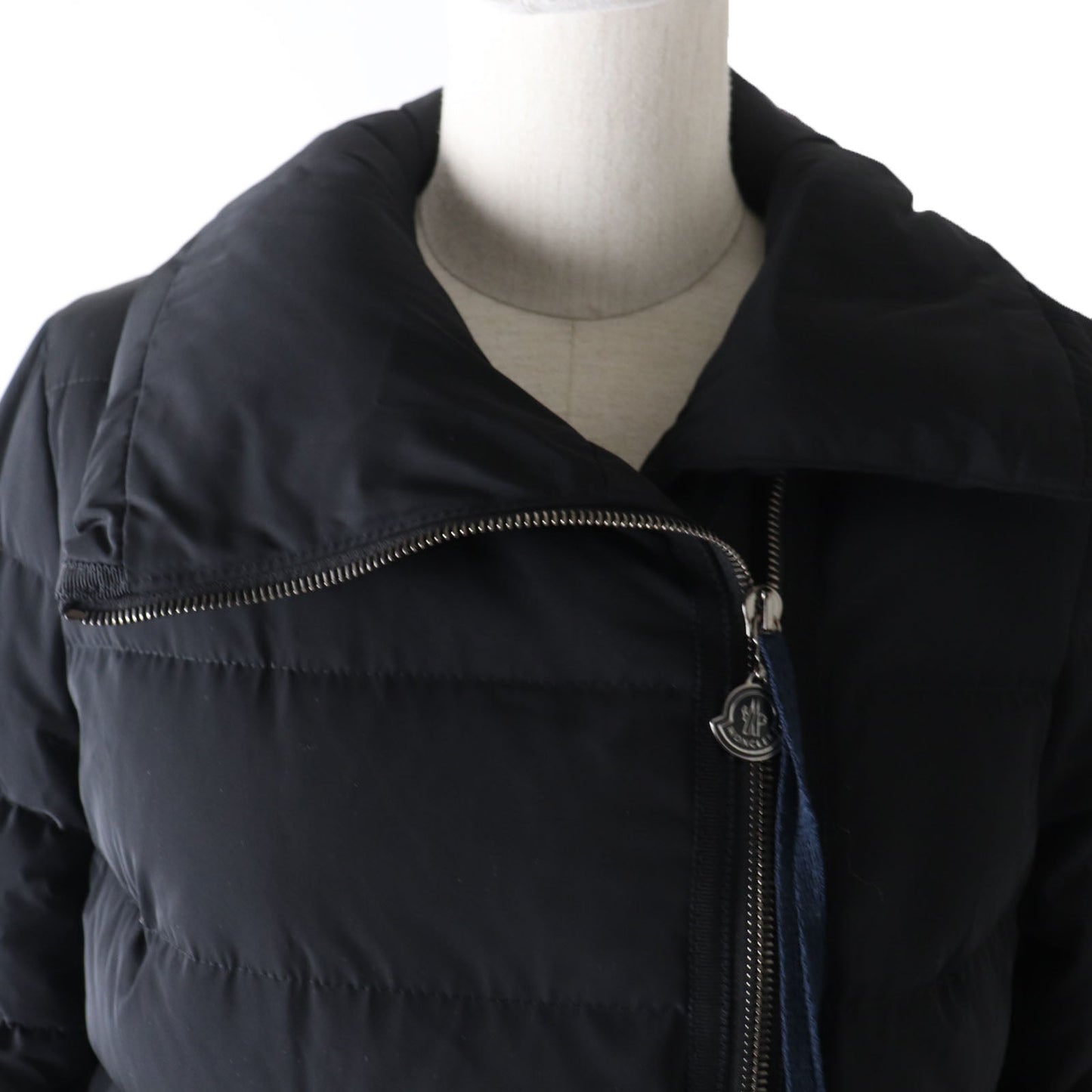 MONCLER – Down Coat – Lobelia – Black – Size 0 – 100% ✨Authentic Pre-Owned A Rank (Very good pre-owned condition)