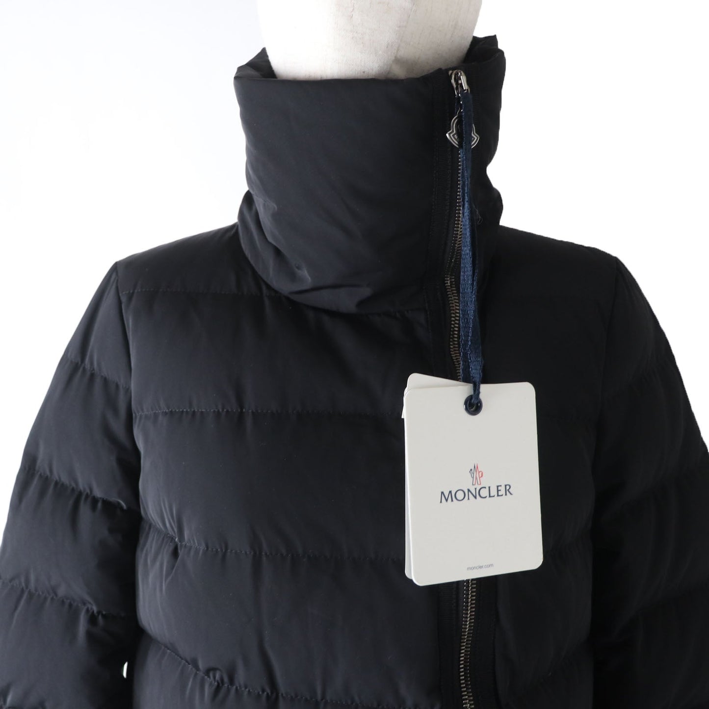 MONCLER – Down Coat – Lobelia – Black – Size 0 – 100% ✨Authentic Pre-Owned A Rank (Very good pre-owned condition)