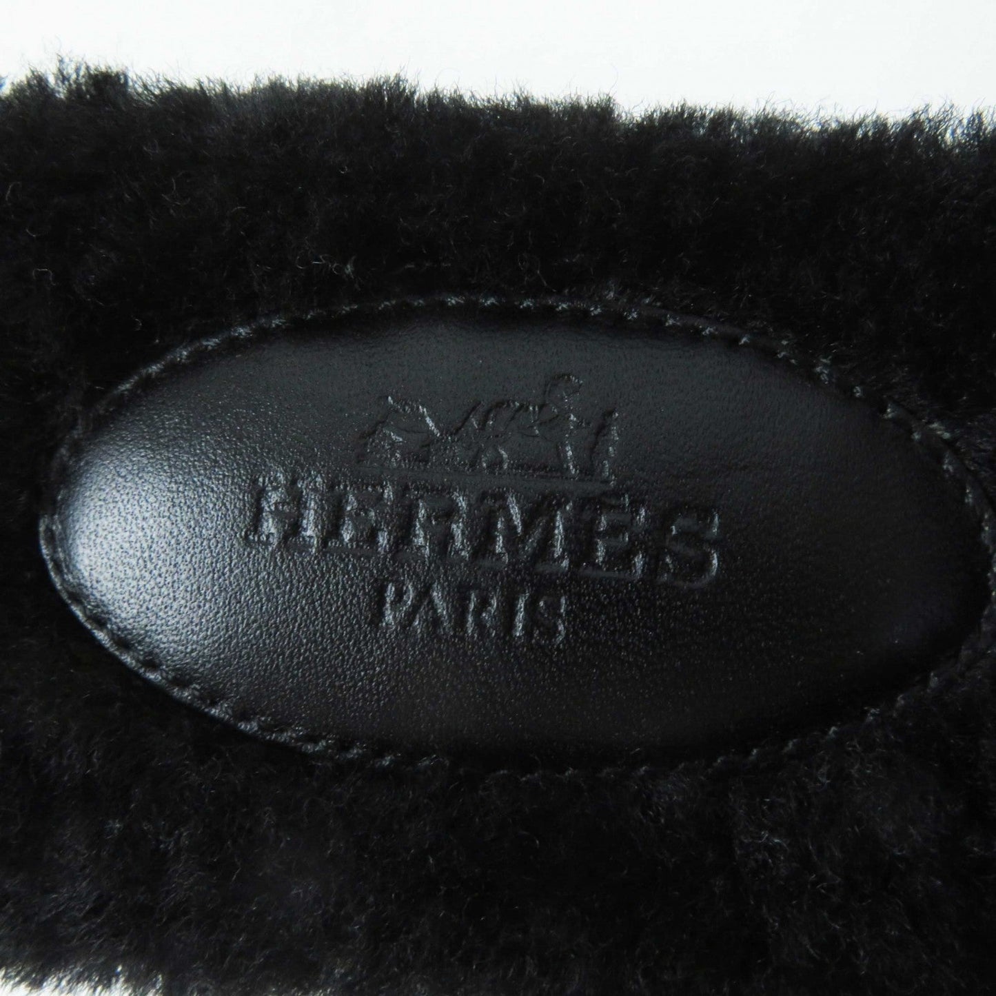 Hermès Oran Sandals in Black Mouton Shearling – Size 35,