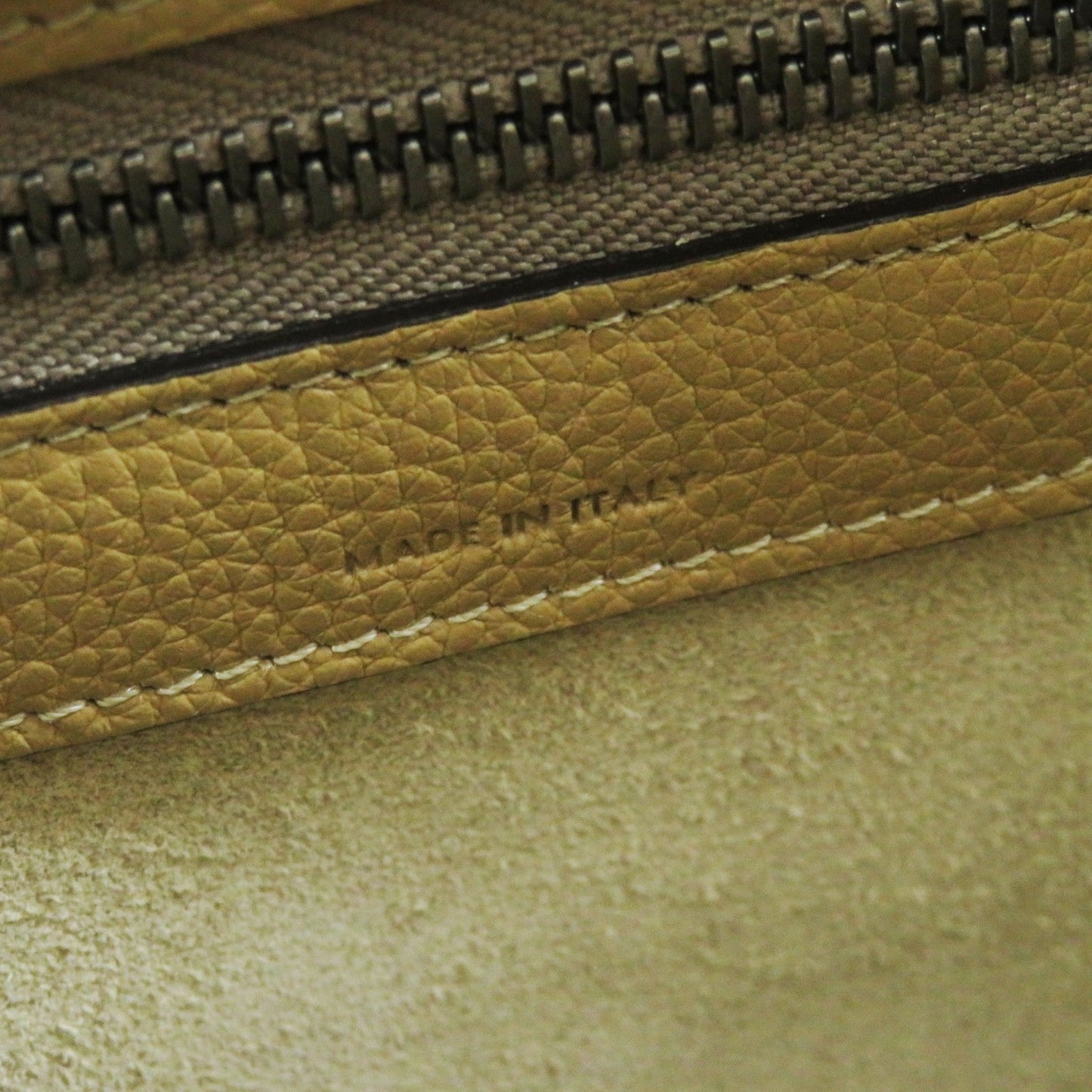 CELINE The Luggage Micro Shopper