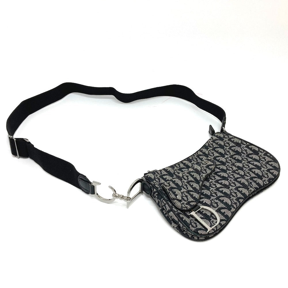 Christian Dior                                                       Trotter Oblique Saddle Bag                               Gray × Black 100% Authentic                              ✨ Very Good Pre-Owned Condition                    ~ 28% off MSRP