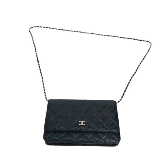CHANEL Chain Wallet in Black Quilted Caviar Leather Vintage