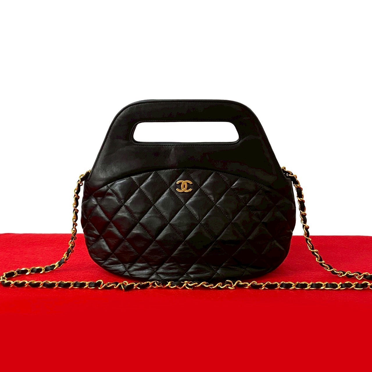 CHANEL Matelassée COCO Mark – 1st Series – Karl Lagerfeld Era – 1989–1991 – 100% Authentic  LP✨Very good Pre-Owned vintage condition