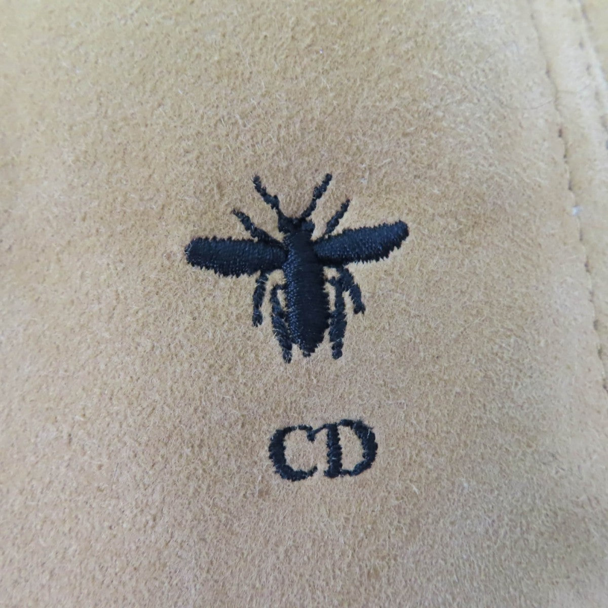 Christian Dior – Mouton Jacket – Beige Lambskin Shearling – 100% Authentic ✨Pre-Owned Near Mint Condition ~ 32% off MSRP