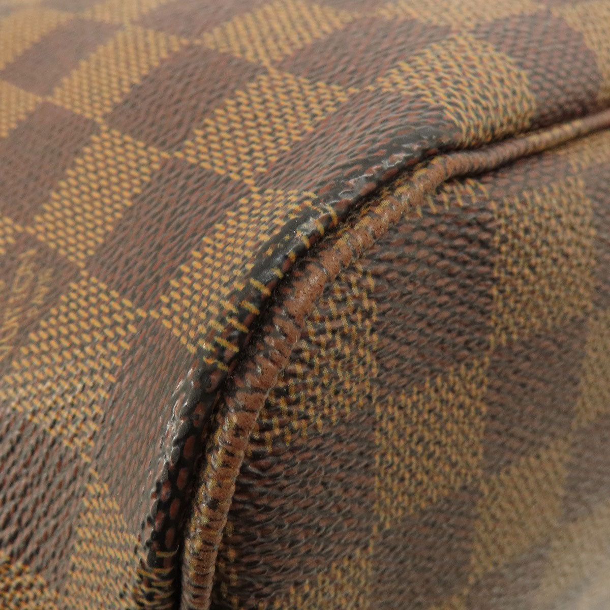 Louis Vuitton Neverfull                                      MM Damier Ebene                                             100% Authentic                                             ✨Good Pre-Owned Condition                              ~ 27 % off MSRP