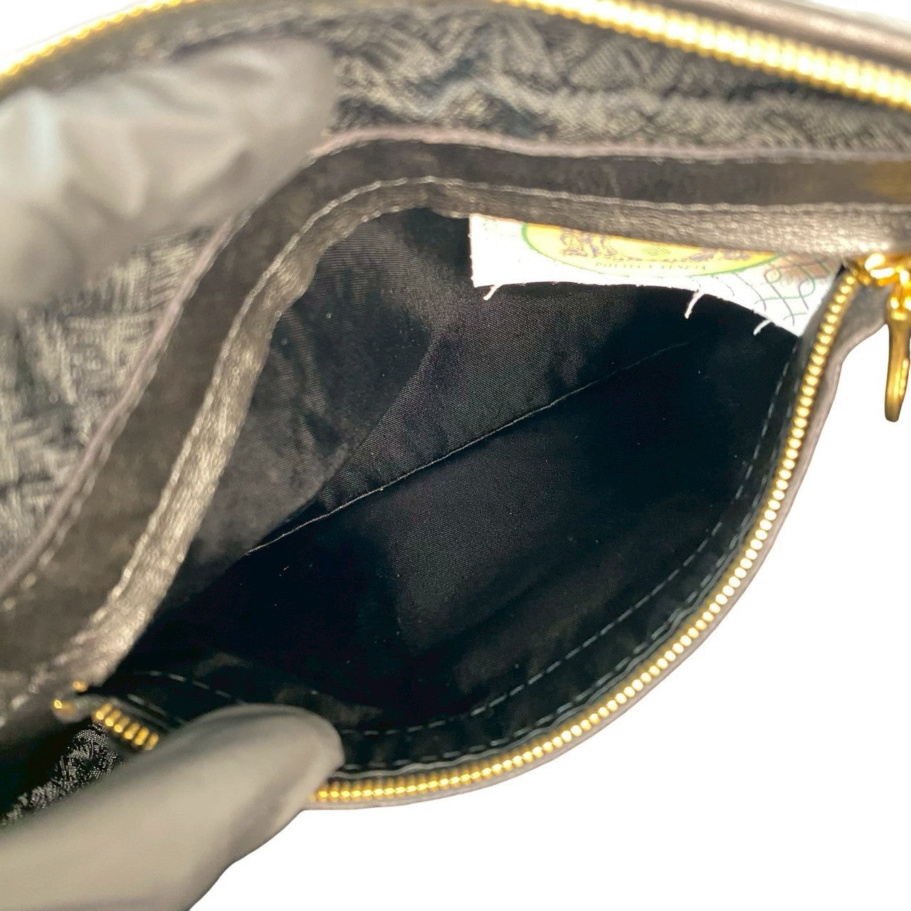 BOTTEGA VENETA – Intrecciato Shoulder Bag – Black Leather Very Good ✨Previously Owned Condition ~26% off MSRP