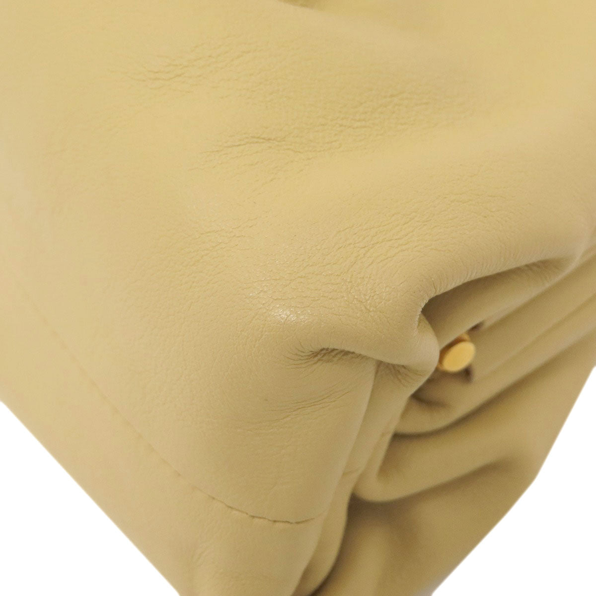 Bottega Veneta Gamaguchi – 100% Authentic ✨Very  Good Pre-Owned Condition ~ 28 % off MSRP