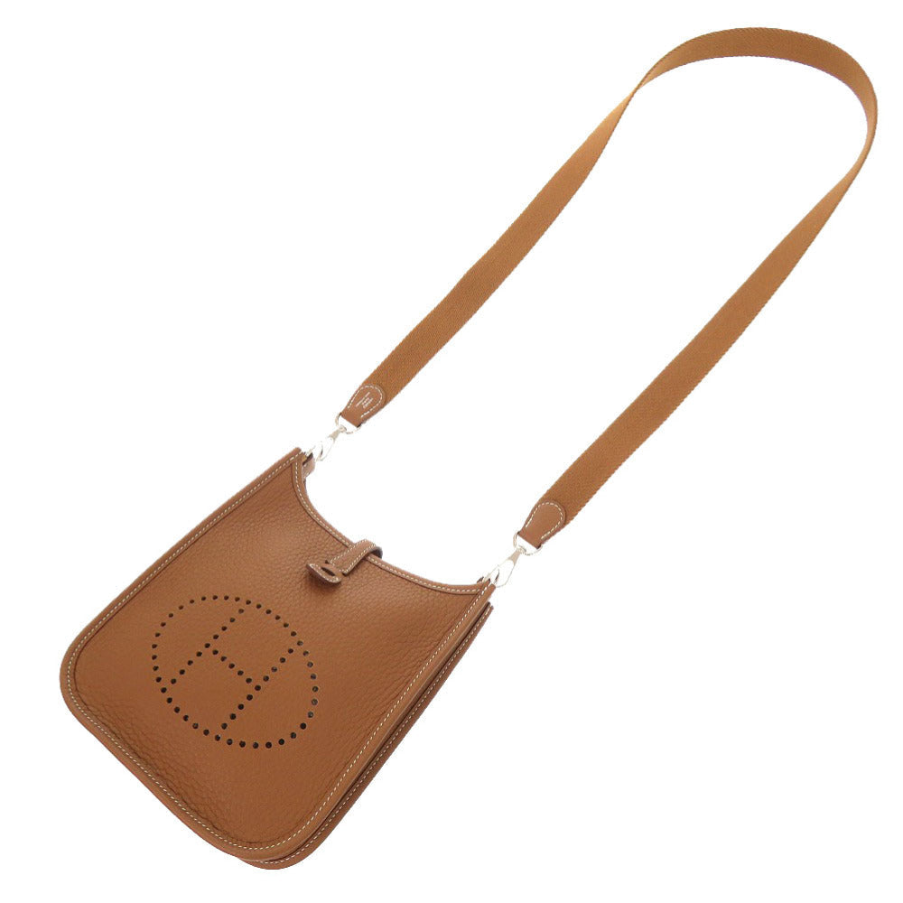 HERMÈS  Evelyne TPM Amazone Taurillon Clémence Gold