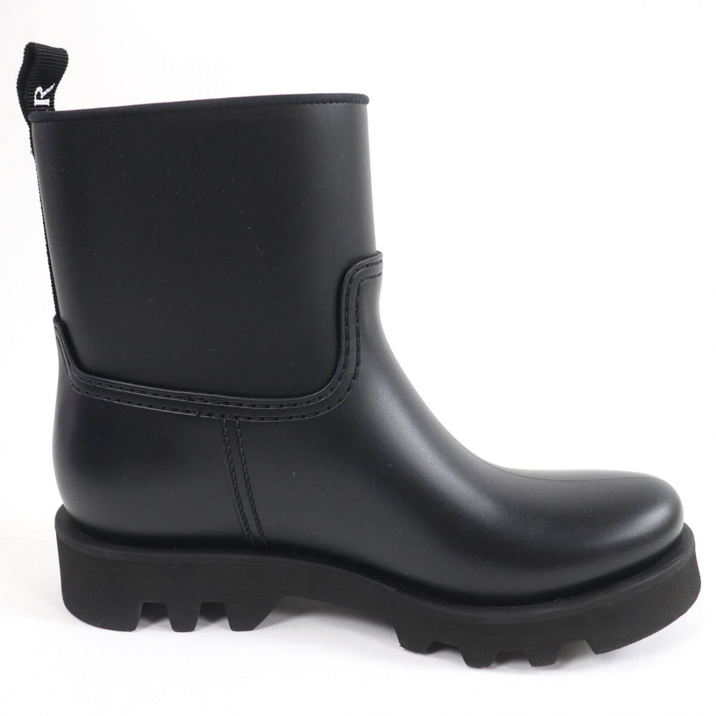 MONCLER – Ankle Boots – GINETTE – Rubber Matt Black – Size 39 – 100% Authentic Pre-Owned ✨SA Rank (Excellent pre-owned condition)