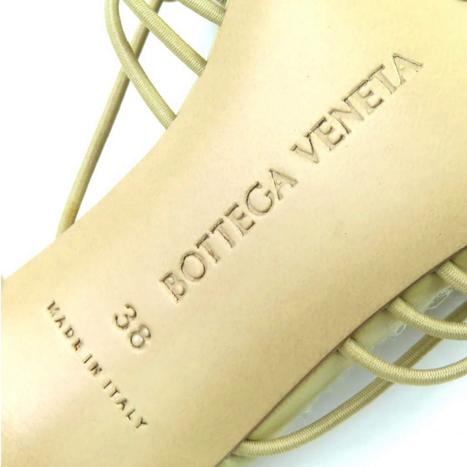 Bottega Veneta Cindy Stretch Sandals Cane Sugar Beige unused Authentic Previously Owned