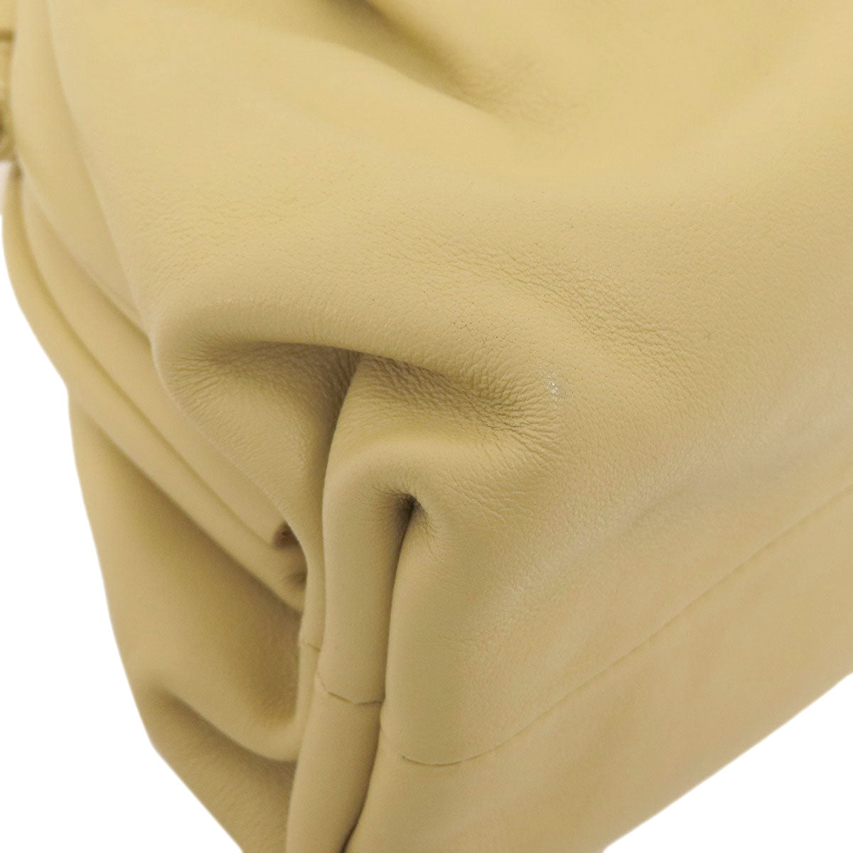 Bottega Veneta Gamaguchi – 100% Authentic ✨Very  Good Pre-Owned Condition ~ 28 % off MSRP