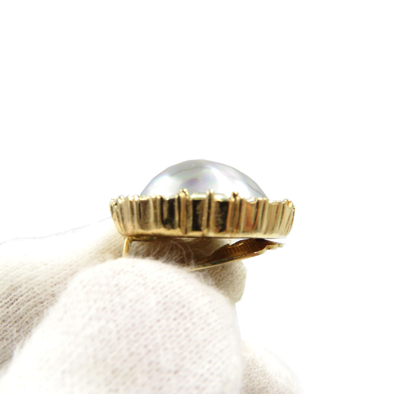 Christian Dior       Clip-On Earrings