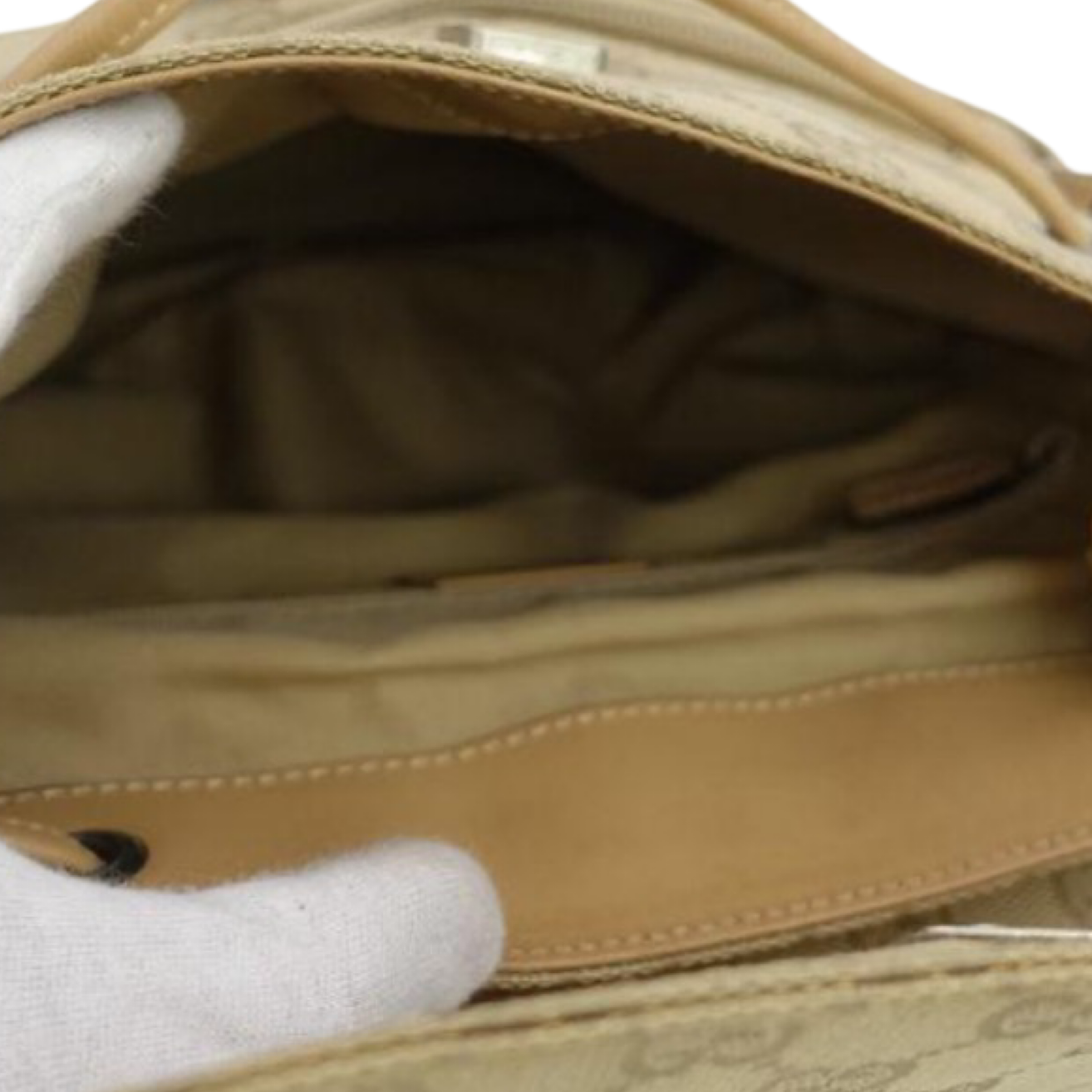 GUCCI Monogram Mini Beige Backpack Daypack Previously Owned Authentic