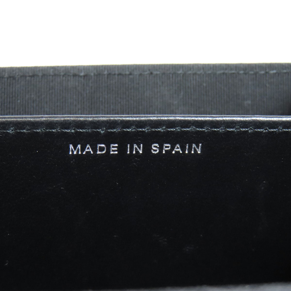 CHANEL Bifold Chain Wallet Matelassée–