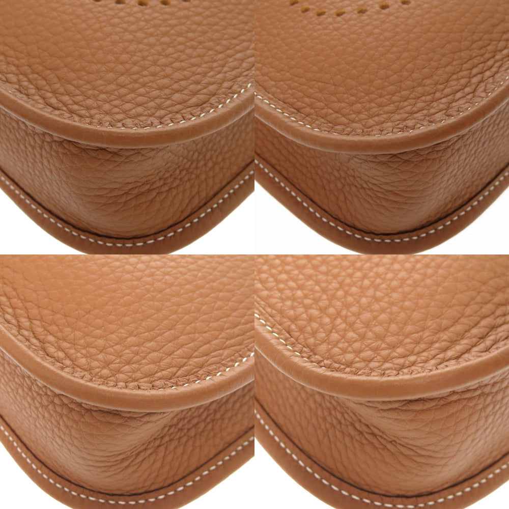 HERMÈS  Evelyne TPM Amazone Taurillon Clémence Gold