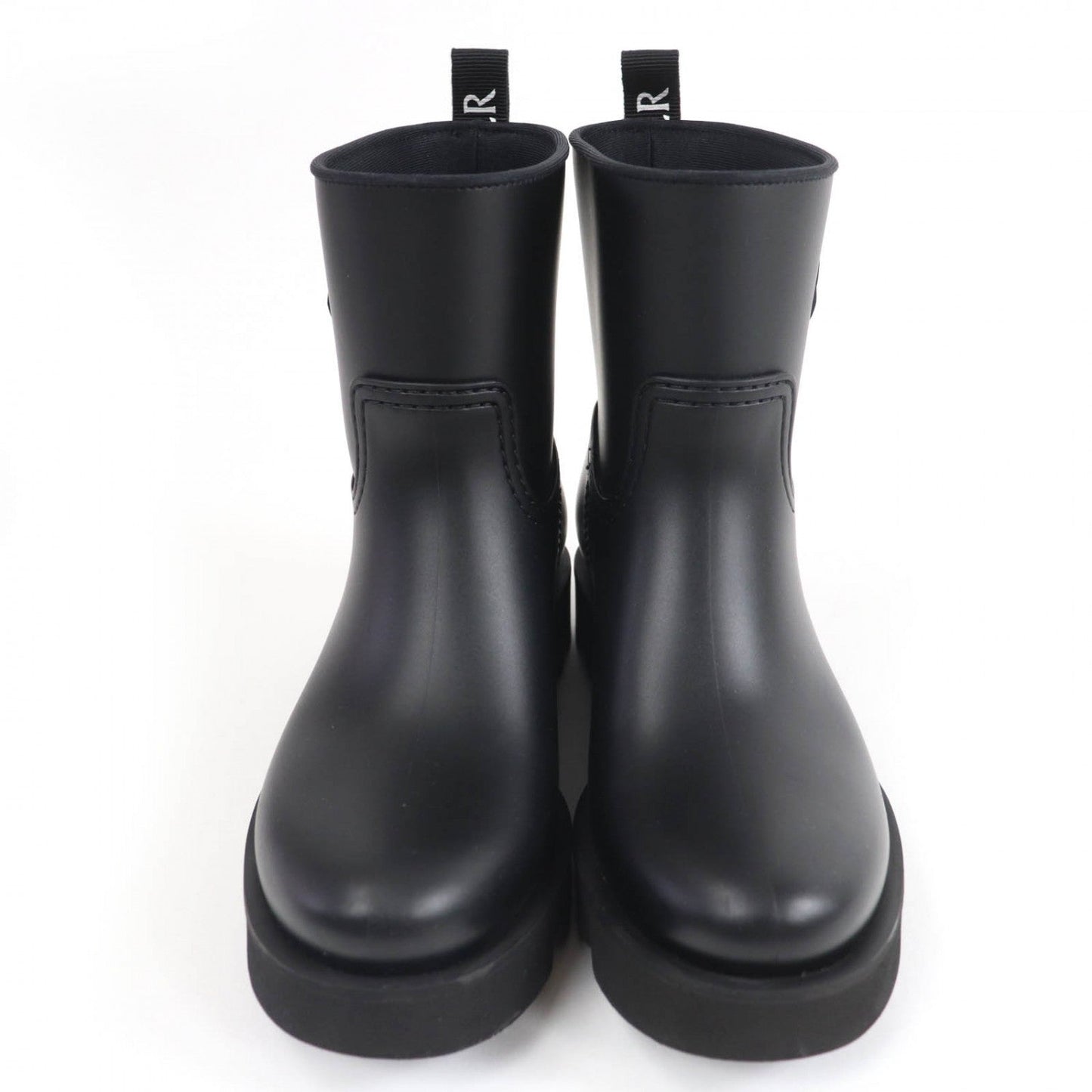 MONCLER – Ankle Boots – GINETTE – Rubber Matt Black – Size 39 – 100% Authentic Pre-Owned ✨SA Rank (Excellent pre-owned condition)