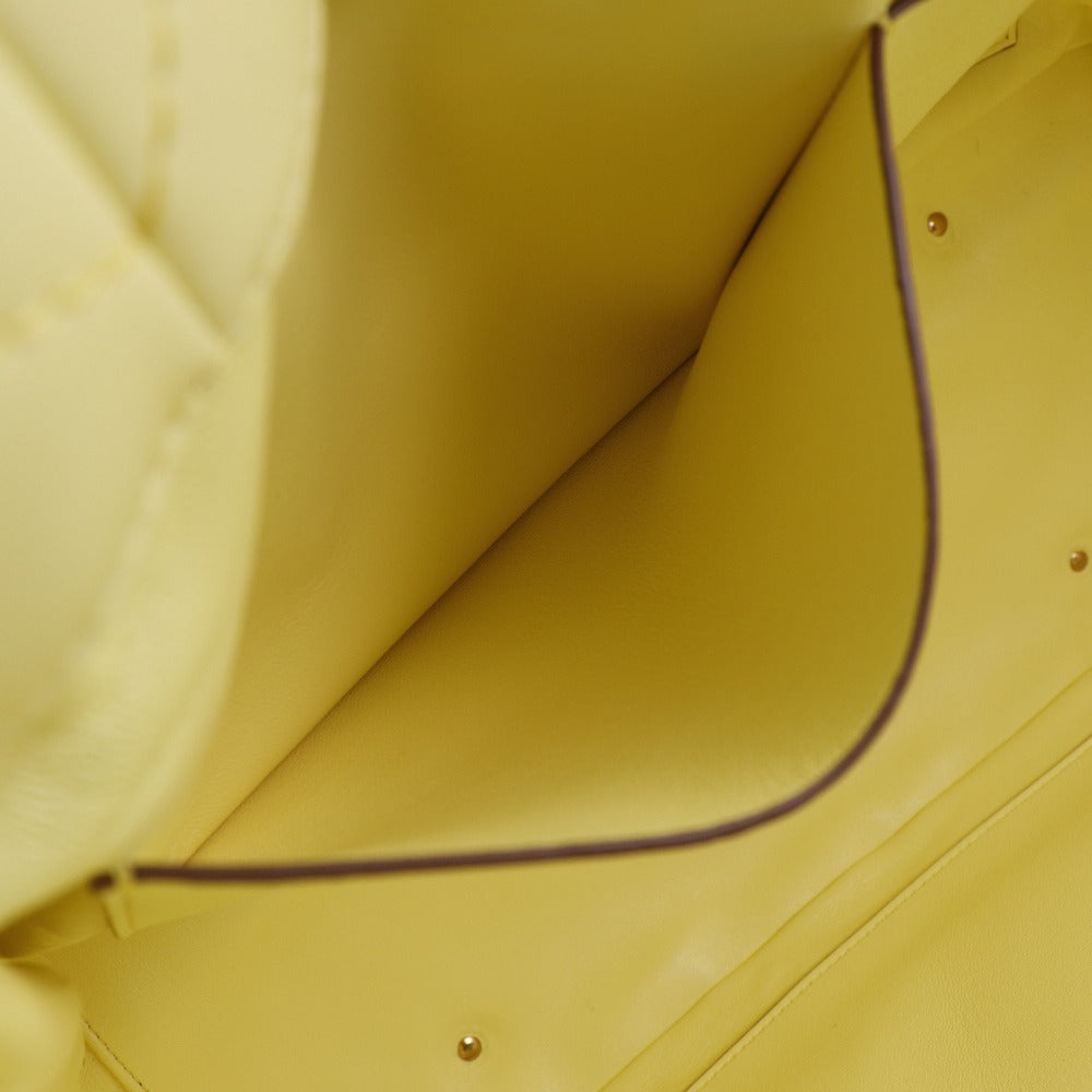 Valentino Tote 2021 Quilting Roman Studs