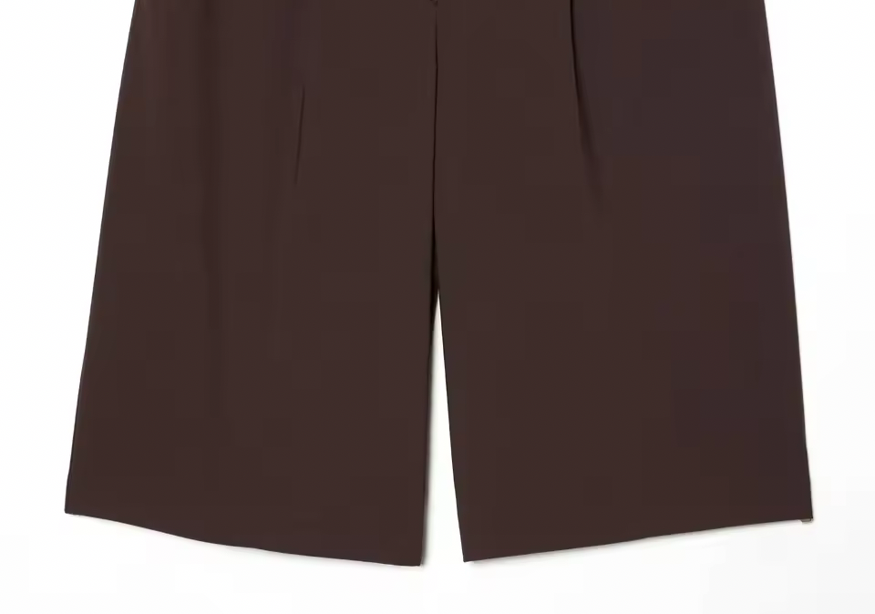 Brown Cropped Blazer & Bermuda Pants Set – Elegant Casual Two-Piece Suit