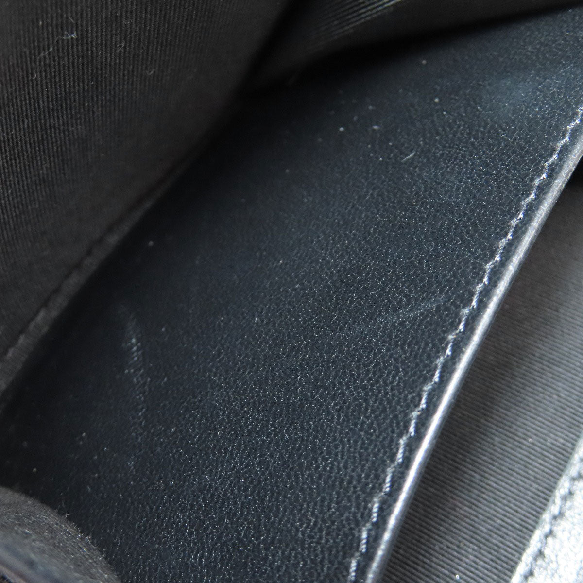 CHANEL Bifold Chain Wallet Matelassée–