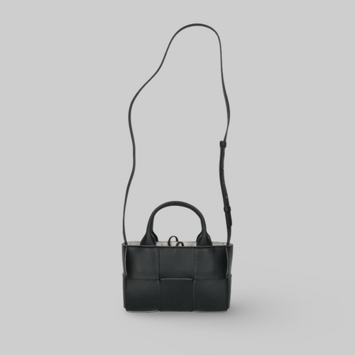 Bottega Veneta Candy Arco Maxi Intrecciato 2-Way Shoulder Bag Black White Excellent Previously Owned Authentic