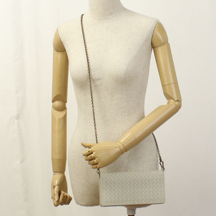 BOTTEGA VENETA – Intrecciato Leather Chain Wallet – White – 100% Authentic ✨lPreviously Owned Very Good Condition ~34% Off MSRP