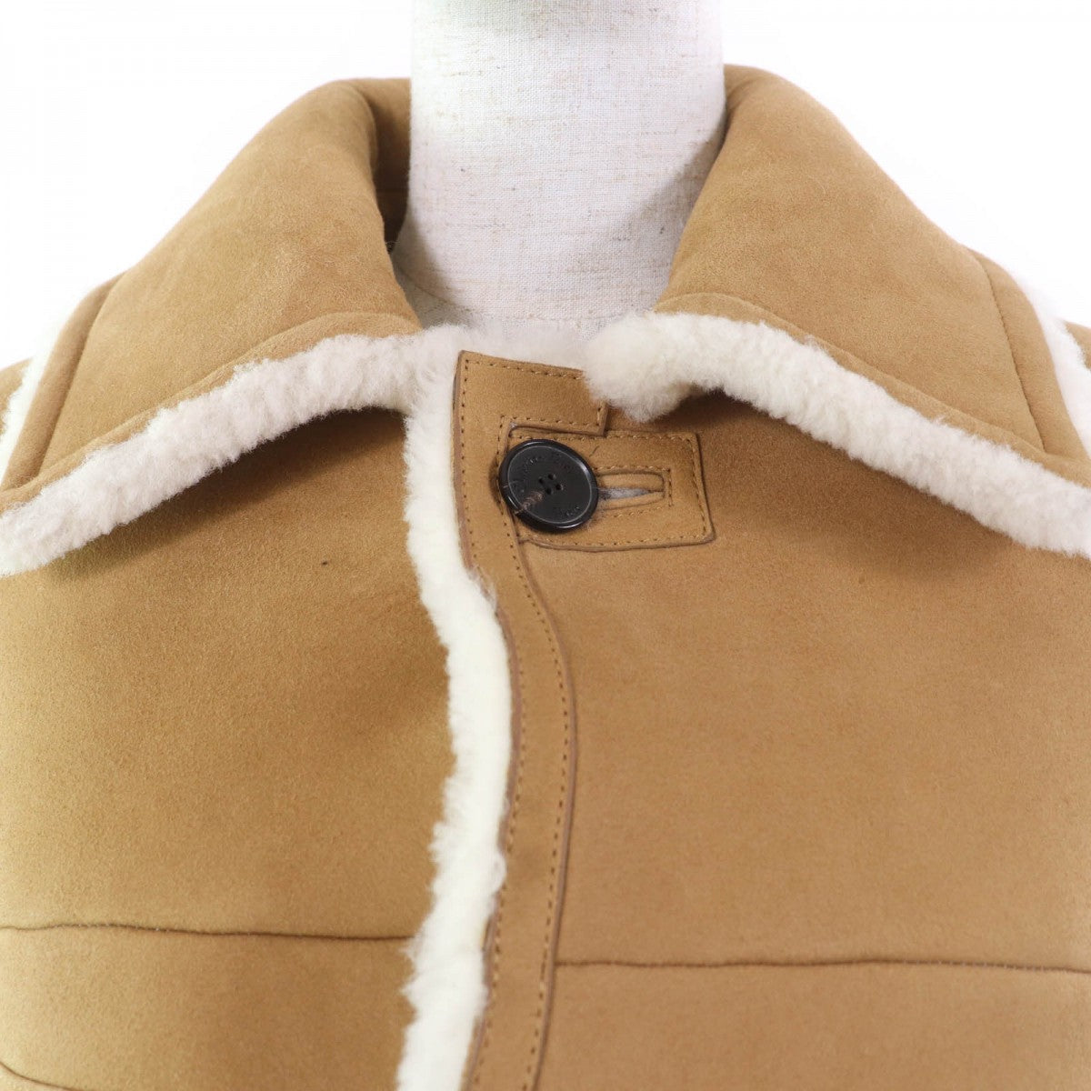 Christian Dior – Mouton Jacket – Beige Lambskin Shearling – 100% Authentic ✨Pre-Owned Near Mint Condition ~ 32% off MSRP