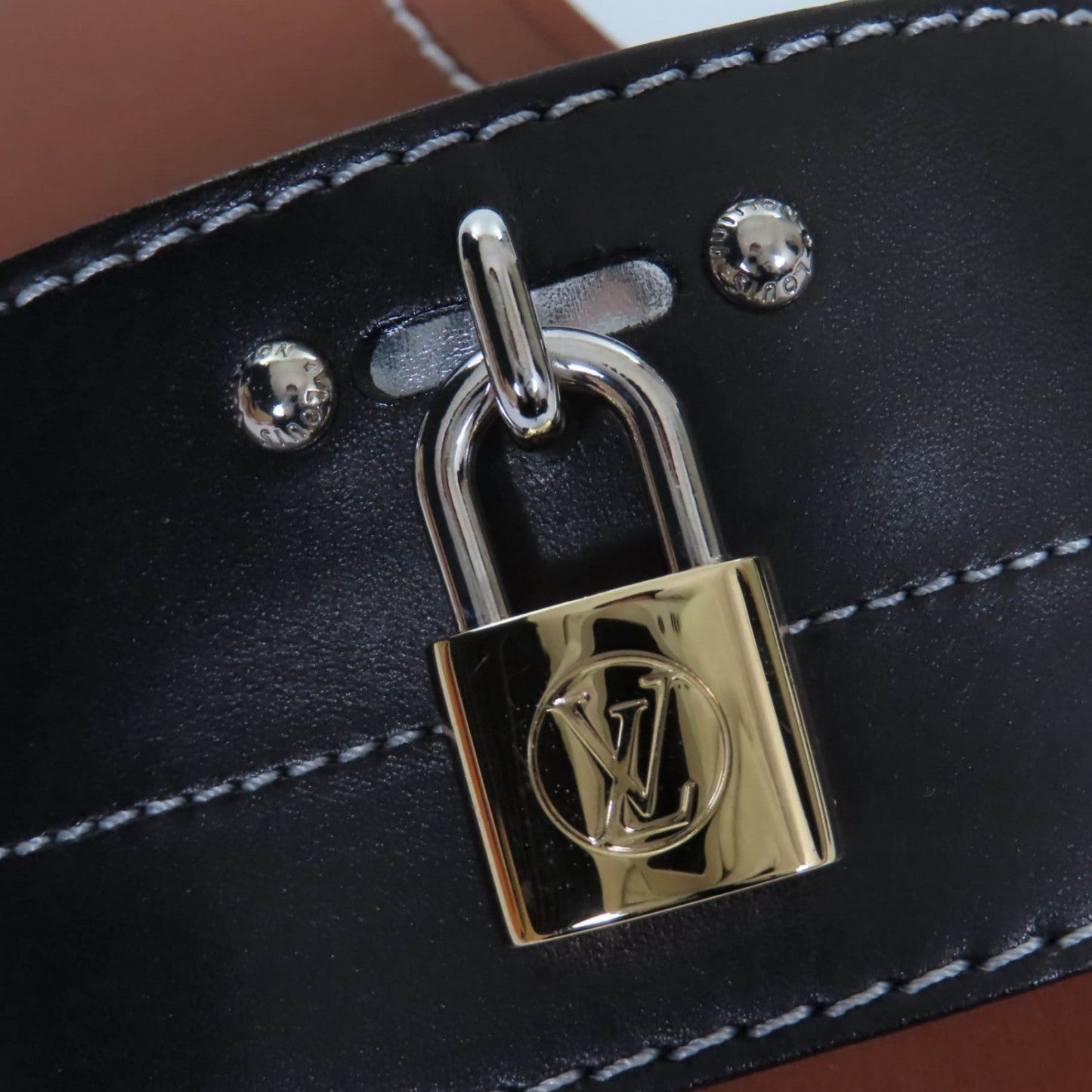 LOUIS VUITTON – Lockit Line Sandals