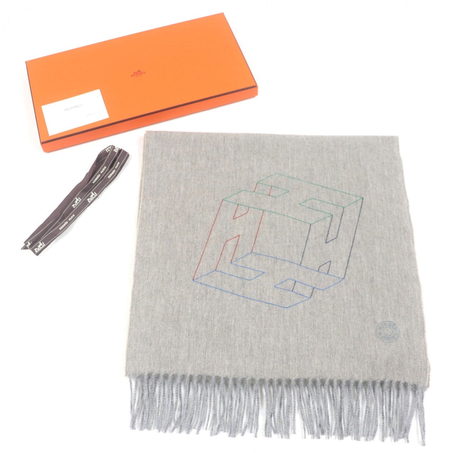 HERMÈS – H Perpetual Scarf – 100% Cashmere Gray – 100% Authentic ✨Pre-Owned Unused / Pristine Condition ~28% Off MSRP