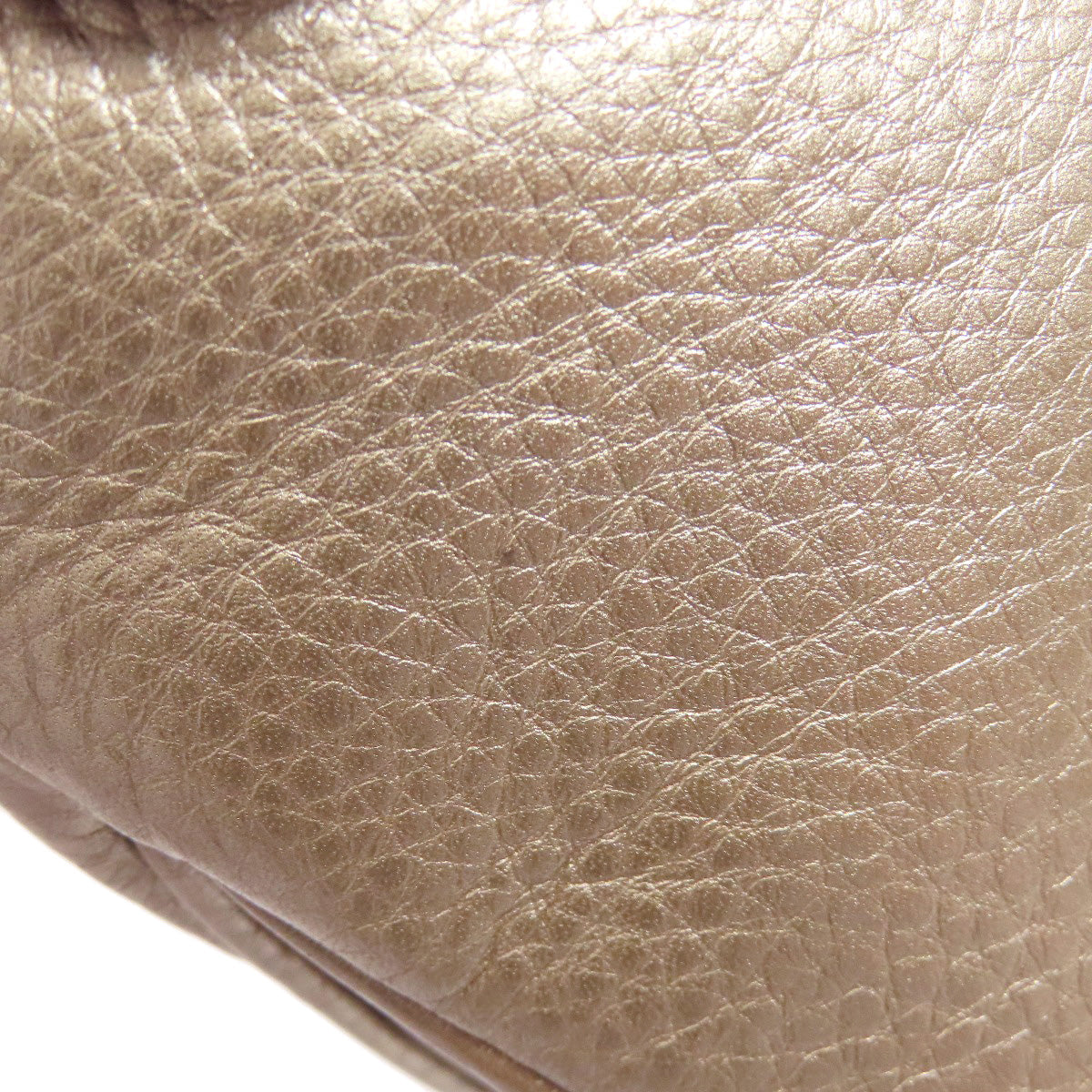 GUCCI – Chain Shoulder Bag – Gold Leather –Italy – 100% Authentic ✨Previously Owned Very Good Condition ~32% Off MSRP