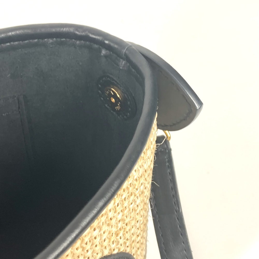 LOUIS VUITTON – Petite Bucket –