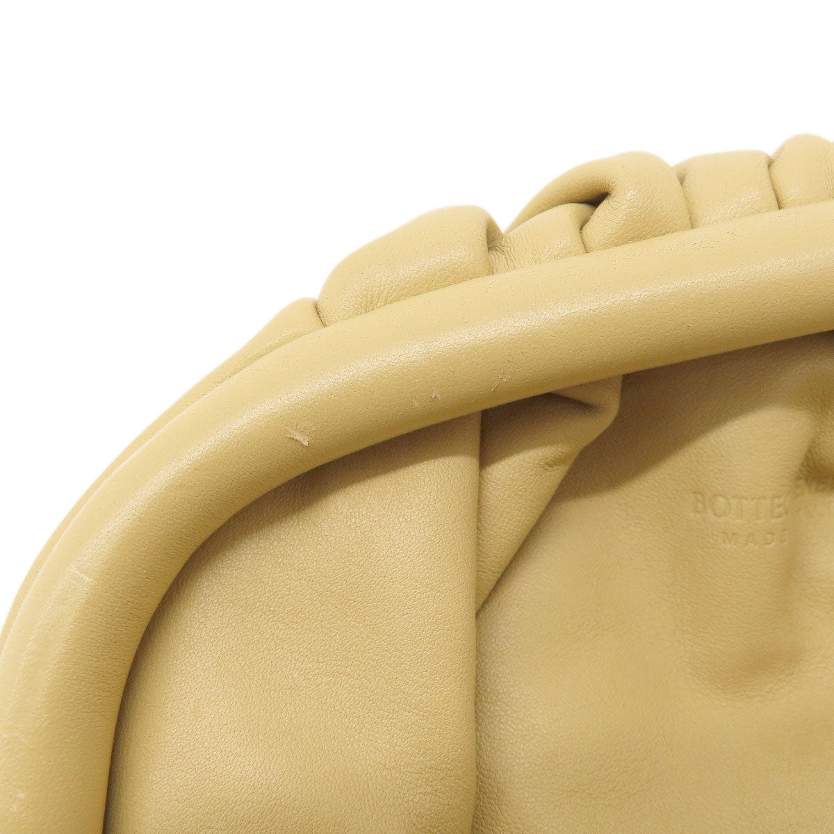 Bottega Veneta Gamaguchi – 100% Authentic ✨Very  Good Pre-Owned Condition ~ 28 % off MSRP