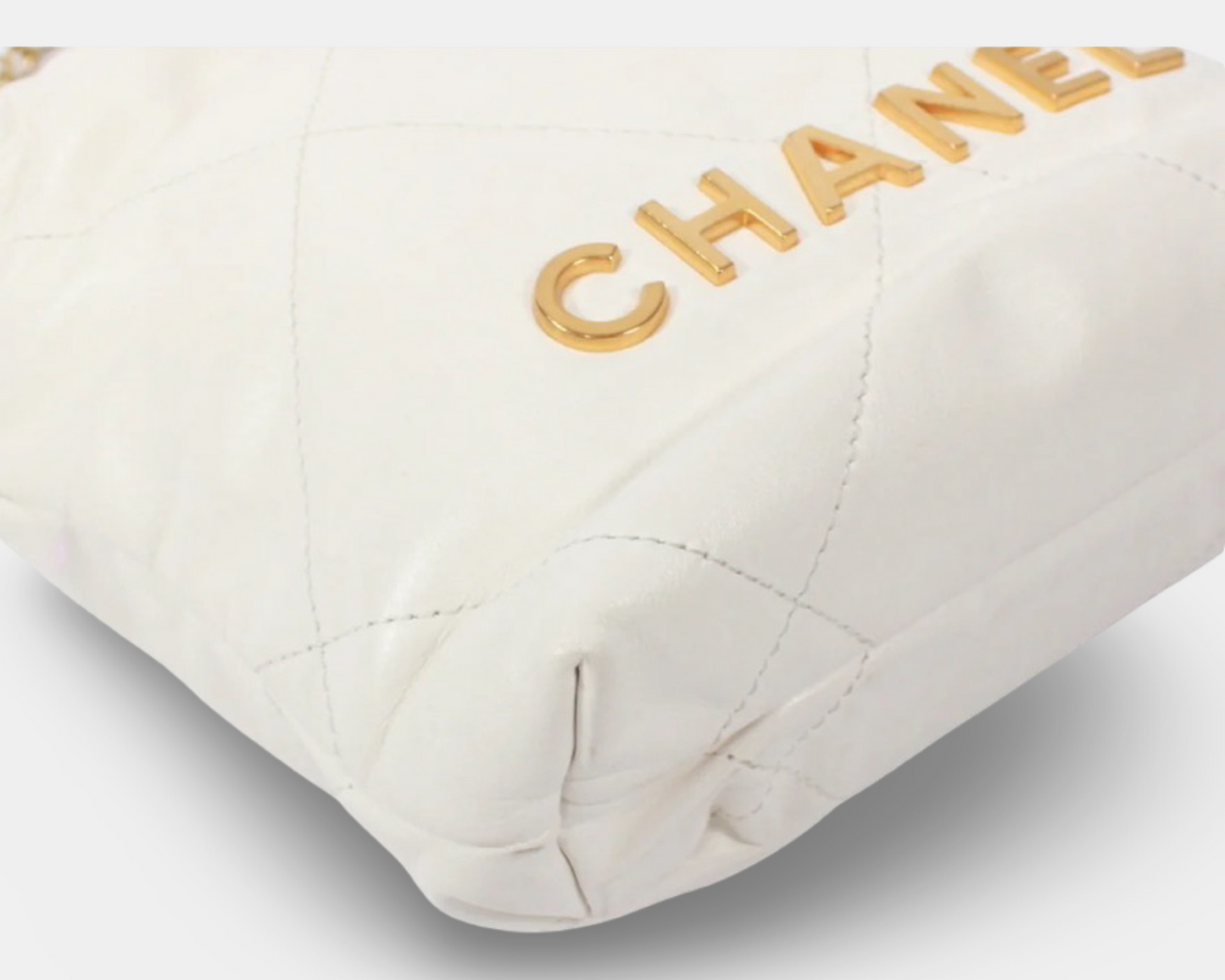 Chanel 22 Mini Shoulder Bag White Calfskin Gold – Good Condition | L’LUXE Authentics