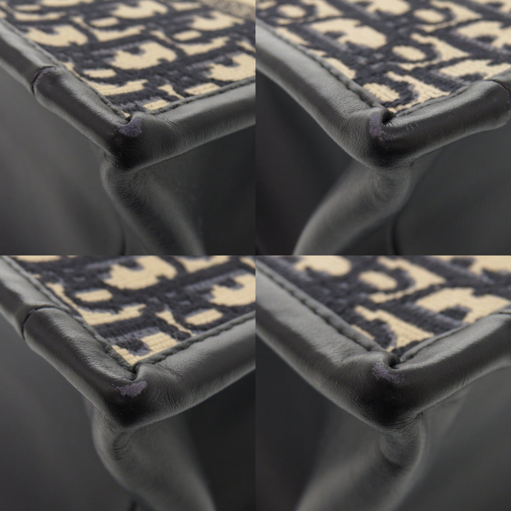 Christian Dior Oblique Book Tote                  Canvas & Leather                                            100% Authentic                                                     ✨ Excellent Pre-Owned Condition                       ~ 31% off MSRP