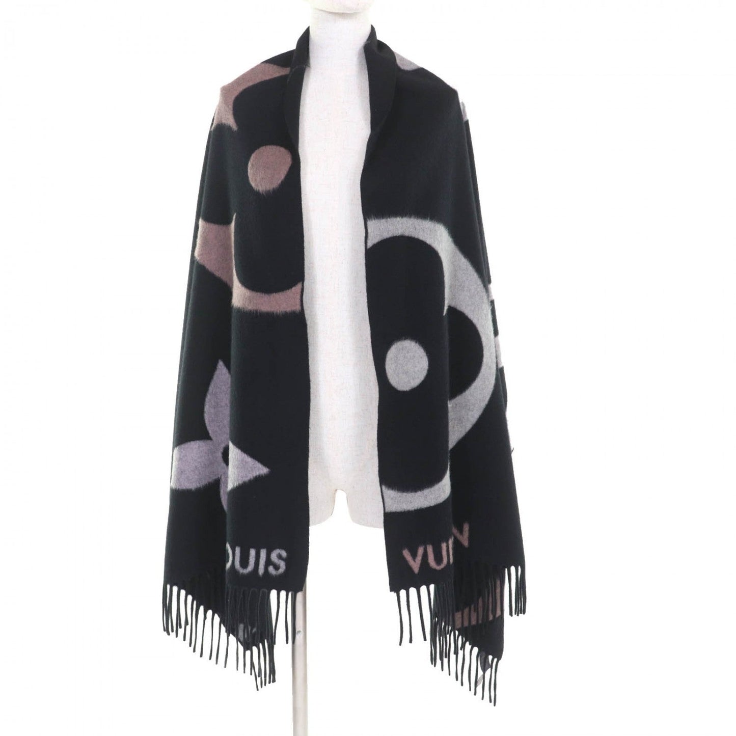 LOUIS VUITTON – Echarpe “The Ultimate Muffler” Scarf – Noir Cashmere/Wool – Made in Italy – 100% Authentic ✨Pre-Owned Excellent Condition ~28% Off MSRP