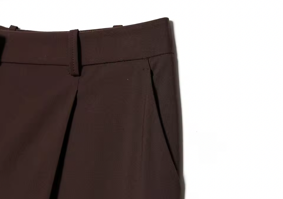 Brown Cropped Blazer & Bermuda Pants Set – Elegant Casual Two-Piece Suit