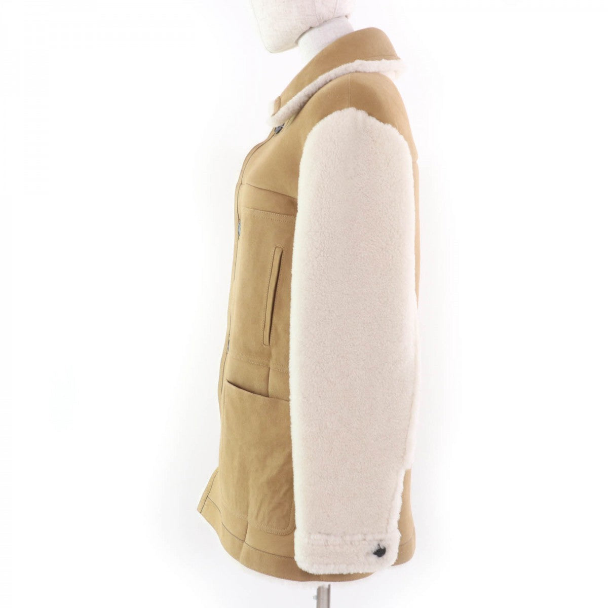 Christian Dior – Mouton Jacket – Beige Lambskin Shearling – 100% Authentic ✨Pre-Owned Near Mint Condition ~ 32% off MSRP