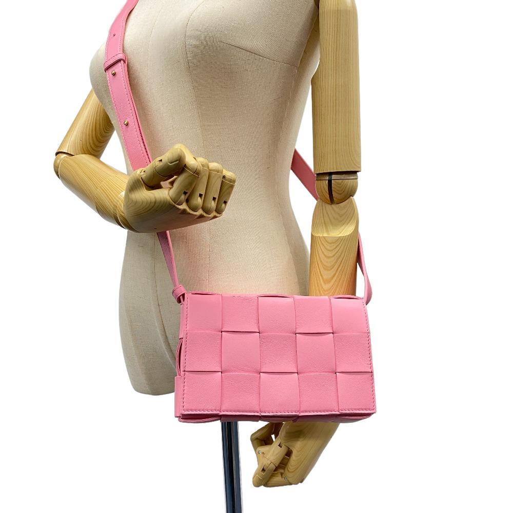 Bottega Veneta Cassette Bag in Pink Nappa Leather – Pre-Owned, 100% Authentic ✨Pre-owned Excellent Condition ~27% Off MSRP