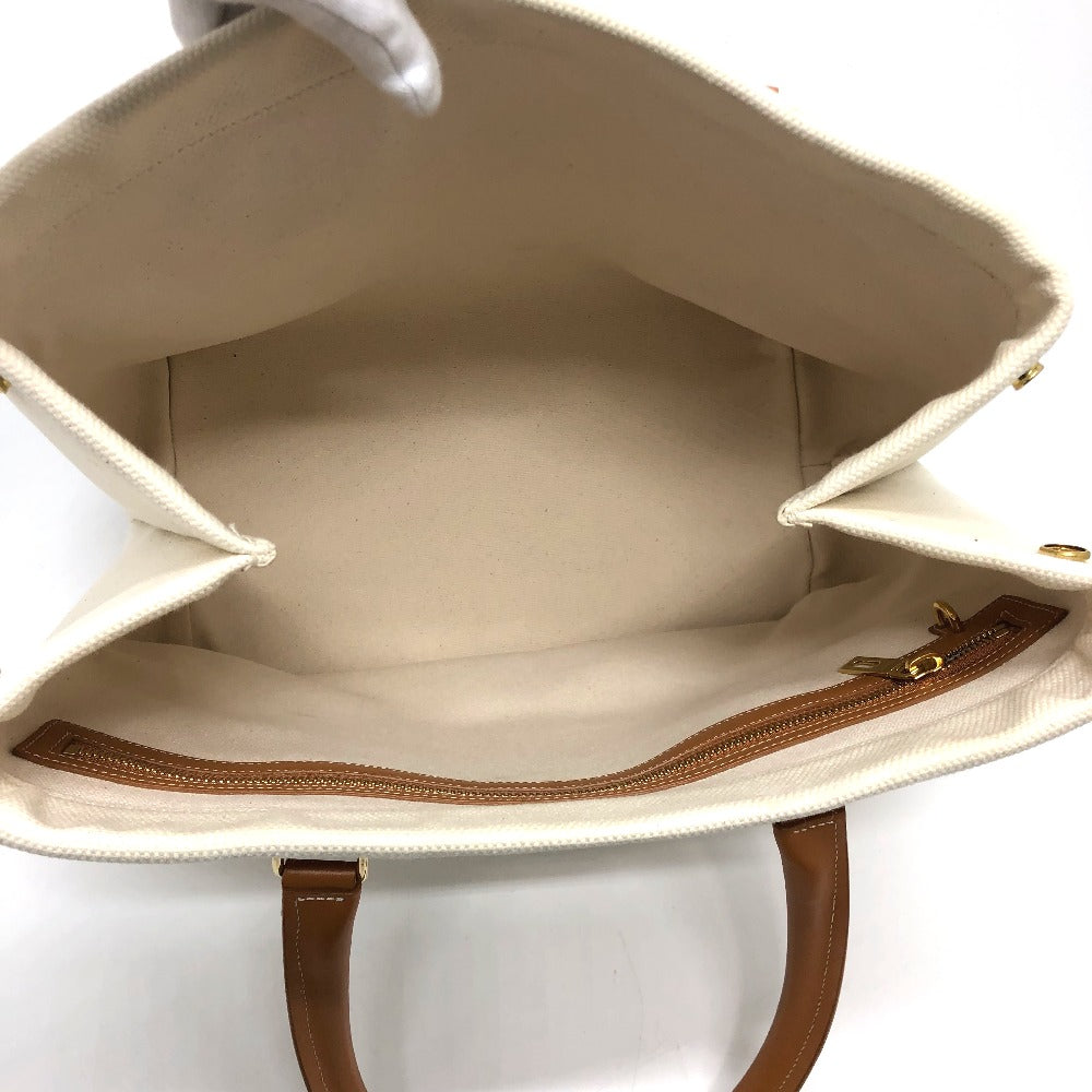 CELINE – Tote by Hedi Slimane in 2022 – 100% Authentic ✨Excellent Pre-Owned Condition .