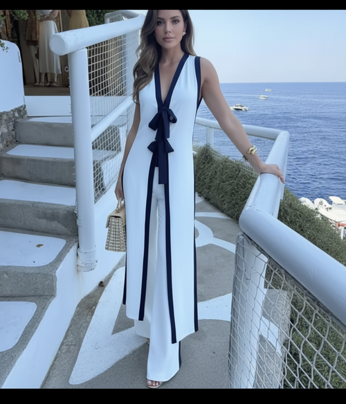 Black & White Sleeveless Wide-Leg Jumpsuit – Chanel Vibes