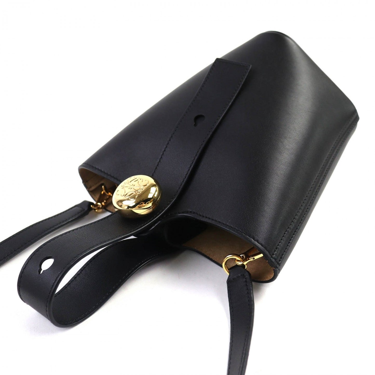 Loewe – Pebble Bucket Bag Mini 100% Authentic ✨Pre-Owned Near Mint Condition            ~ 27% off MSRP