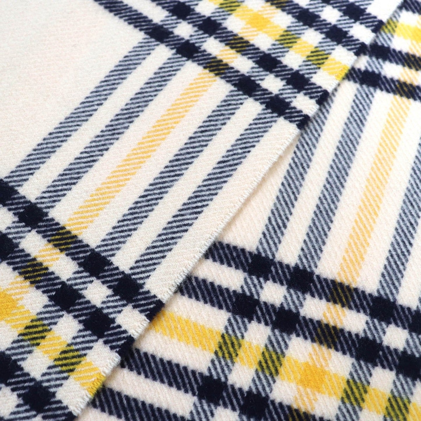 HERMÈS – Scarf – Cream, Navy & Yellow 100% Cashmere with Cowhide Trim – 100% Authentic ✨ Excellent Pre-Owned Condition ~28% Off MSRP