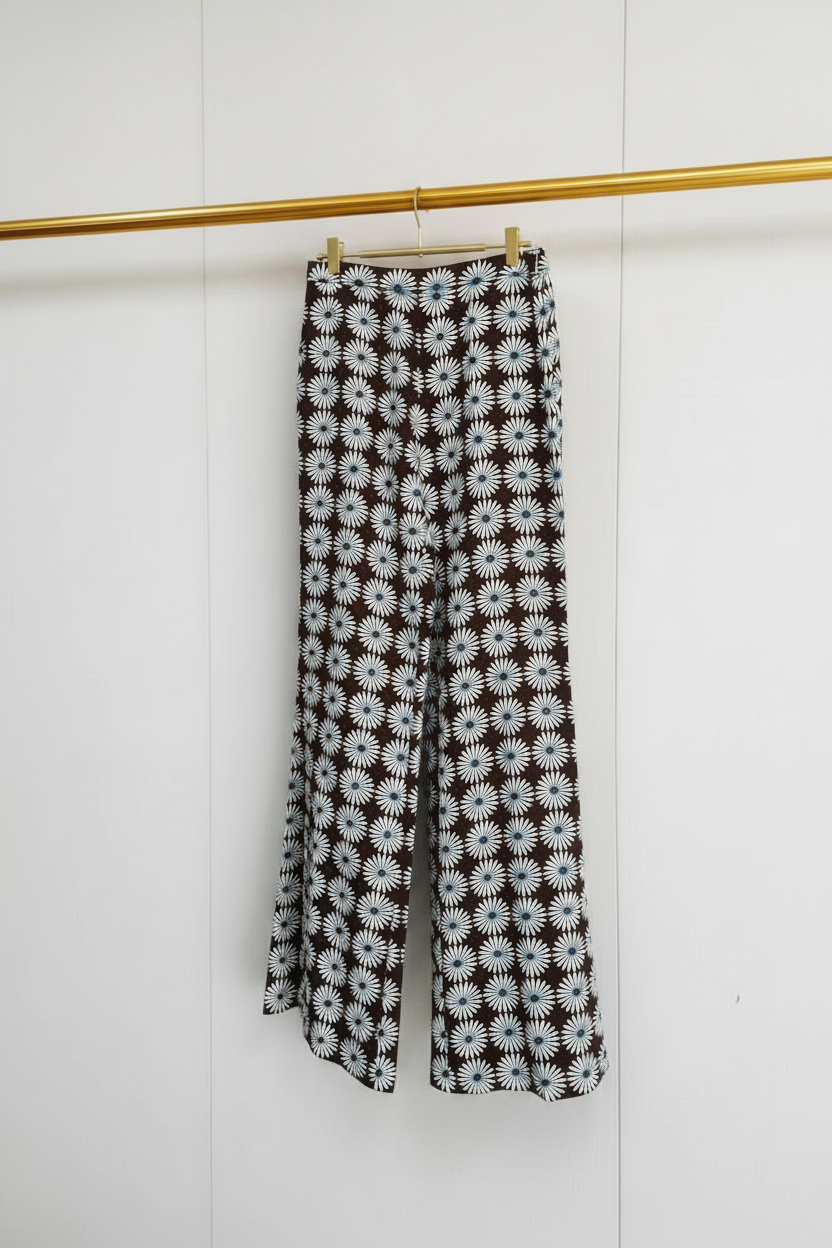 Daisy Print Shirt & Wide-Leg Pants – Brown Floral Separates
