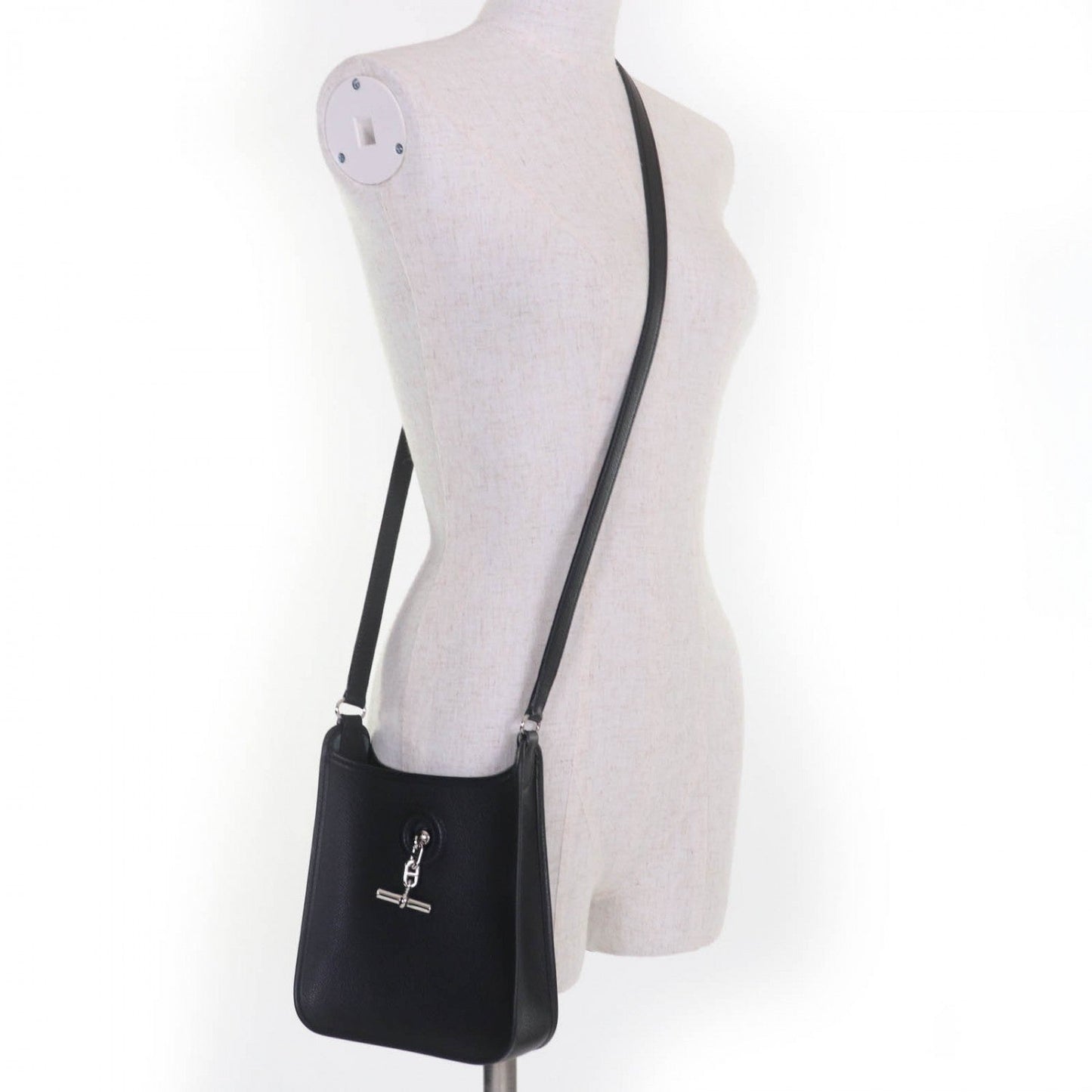 HERMÈS – Vespa TPM Shoulder Bag – Epsom Leather – □H Stamp 2004 – 100% Authentic ✨Pre-Owned SA Condition ~27% Off MSRP