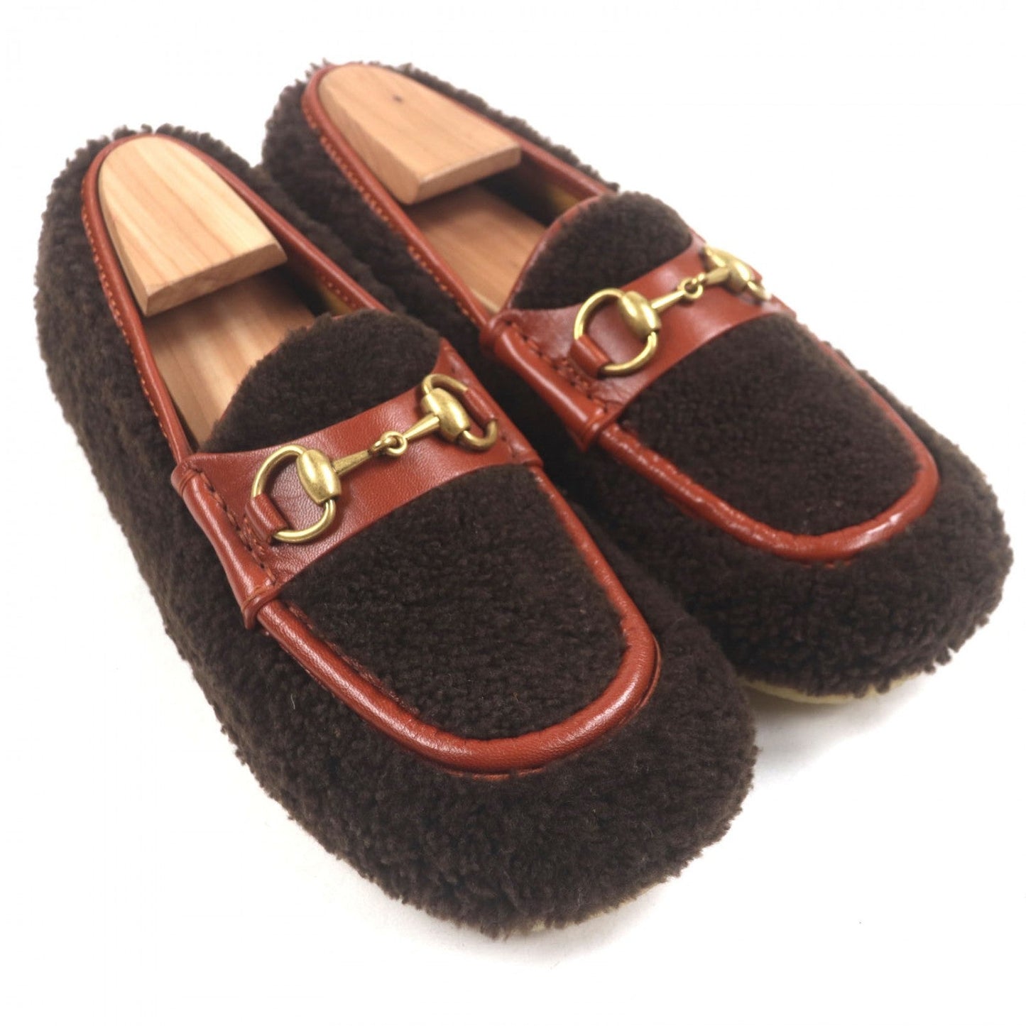 GUCCI Loafers    Boa & Leather Size 6 100% Authentic ✨ Like-New / Unused Pre-Owned Condition ~28% Off MSRP