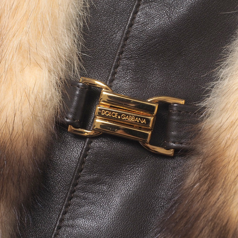 Dolce & Gabbana hooded jacket of brown leather and polecat fur, with goldtone logo buckle closures Size 38 – 100% Authentic ✨Pre-Owned A Condition ~28% Off MSRP