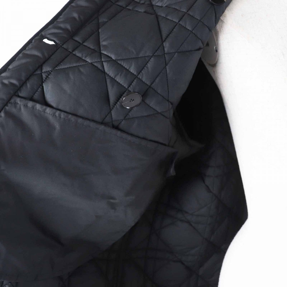 CHRISTIAN DIOR Microcannage Technical Taffeta Jacket – Black – Women’s Size 36 – 100% Authentic ✨ Excellent Pre-Owned Condition ~32% Off MSRPi