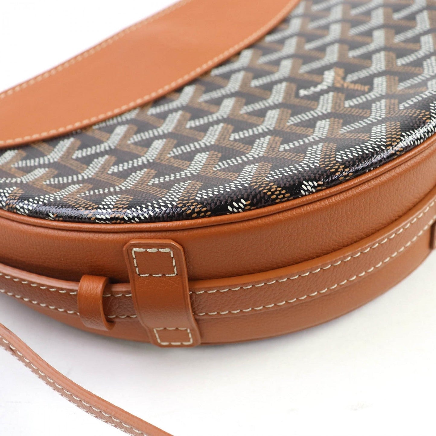 GOYARD – Hirondelle Shoulder Bag – Goyardine Canvas Black/Brown – Made in France – 100% Authentic ✨Previously Owned Unused / Like New Condition ~30% Off MSRP