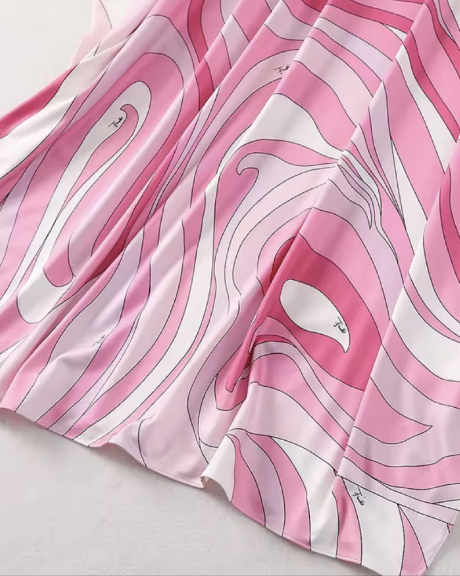 Pink Abstract Print Loose Kaftan Maxi Dress – Batwing Sleeve Resort Dress