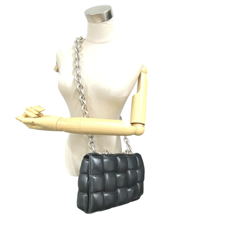 BOTTEGA VENETA – Chain Padded Cassette Shoulder Bag – Black Maxi Intrecciato Leather – 100% Authentic ✨Previously Owned Very Good Condition ~31% Off MSRP